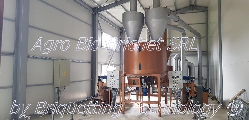 Straw briquetting line in Vinetesti with capacity of 800-1000 kg/hour