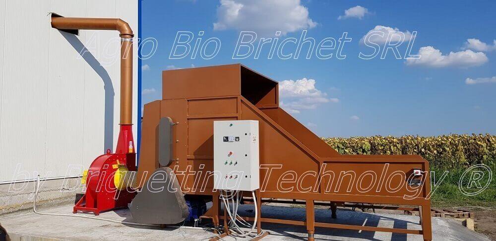 Manufacturing facility for straw briquettes in Silistea Crucii