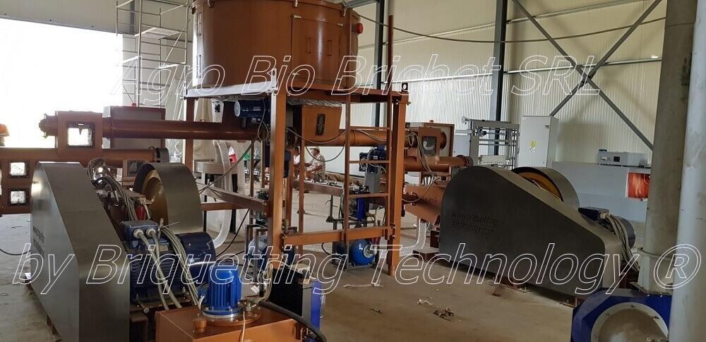 Briquetting line equipment in Silistea Crucii