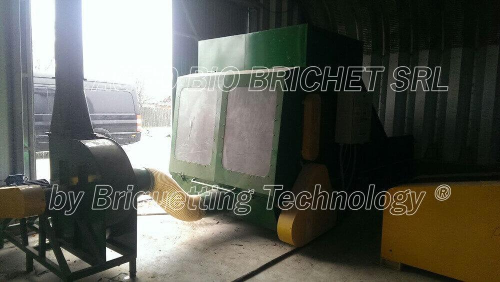 Straw chopper at Braila Gabrielescu